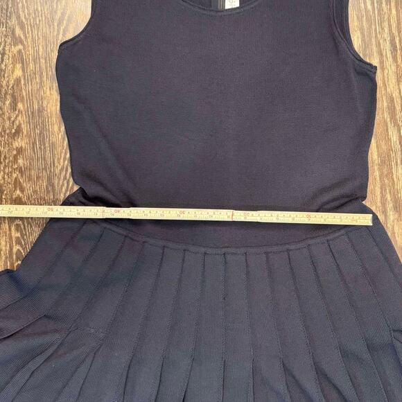 St John Collection Dress Women’s 16 Black Sleeveless Knit Pleated USA Classic - Picture 7 of 10